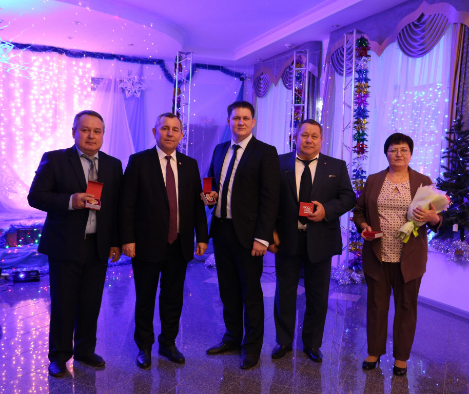 В рамках чествования передовиков Мамадышского р-на по итогам 2020 года были награждены работники АПК Продовольственная программа